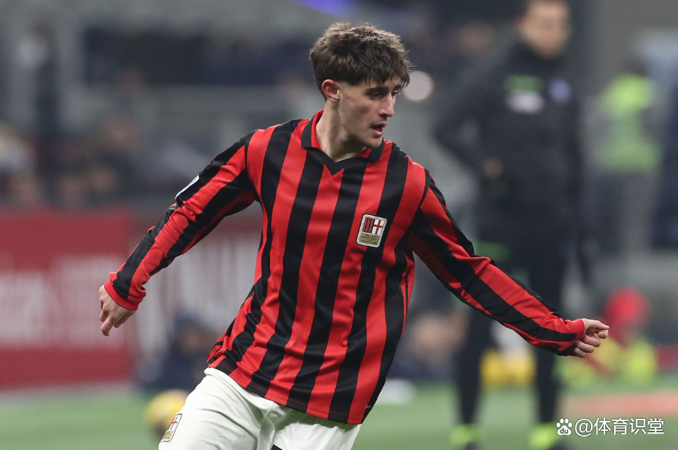 一竞技网站包含转折点！AC米兰迎来里程碑；亚冠转会期攻防权衡；信心回归；训练强度明显提升的词条