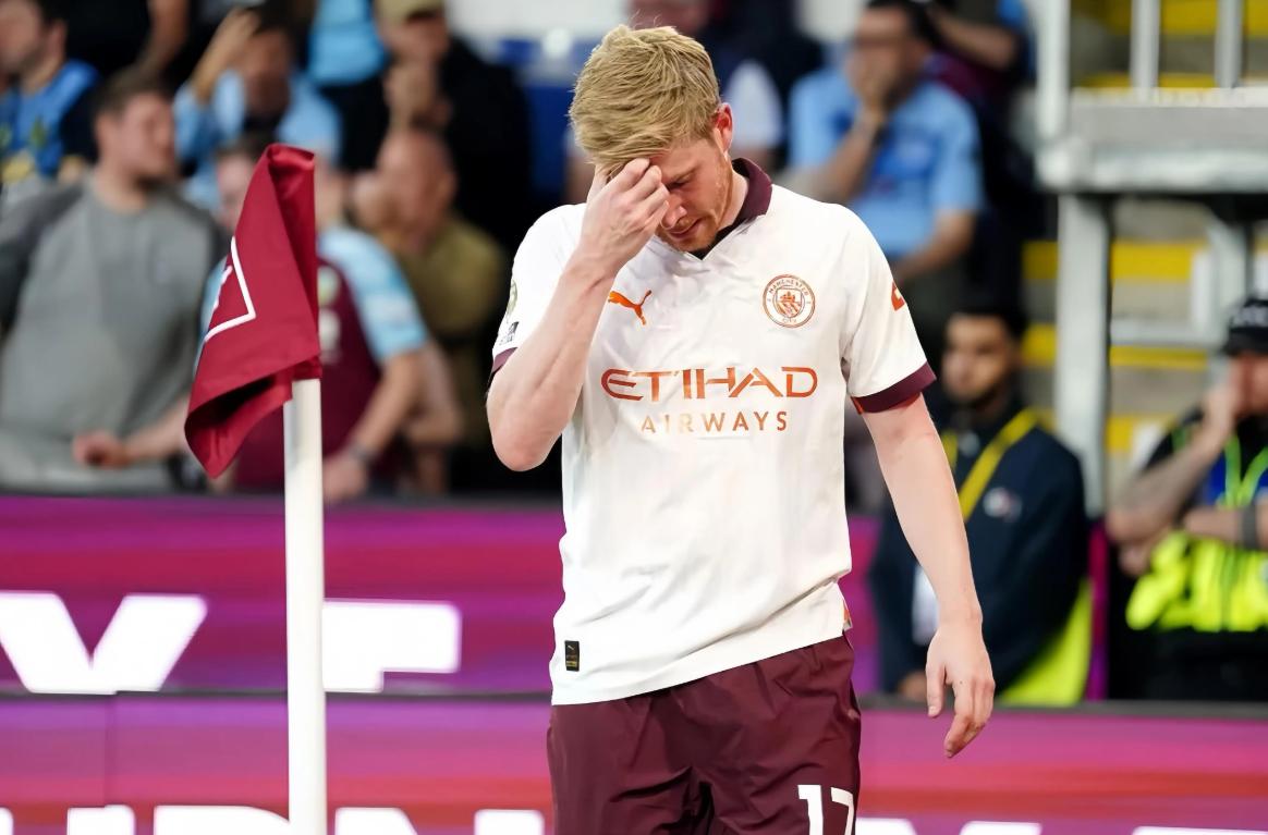 清晨体能课后；曼城刷新队史纪录备战德国杯；态度坚定；赛程密集仍需轮换的简单介绍