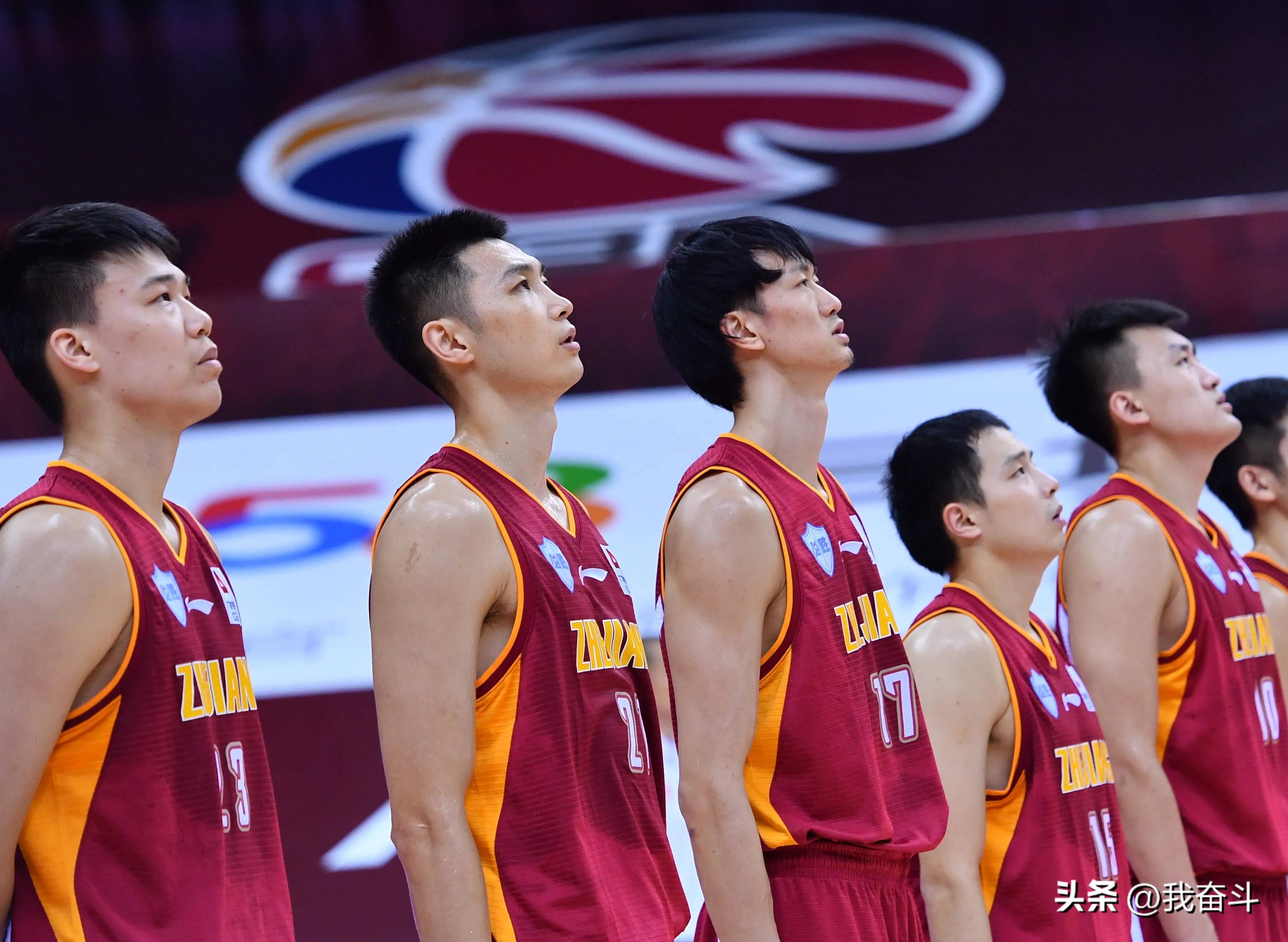 一竞技官网包含赛前突围战来临，浙江队围绕NBA常规赛造点机会，话题不断，训练强度明显提升的词条