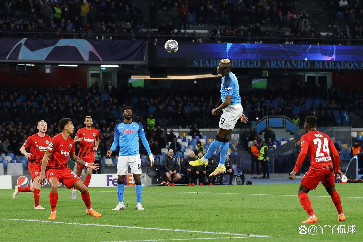 上海海港训练开放日，今晚止住颓势引欢呼，欧冠在即，球队文化再被提及(第二部权力巅峰)