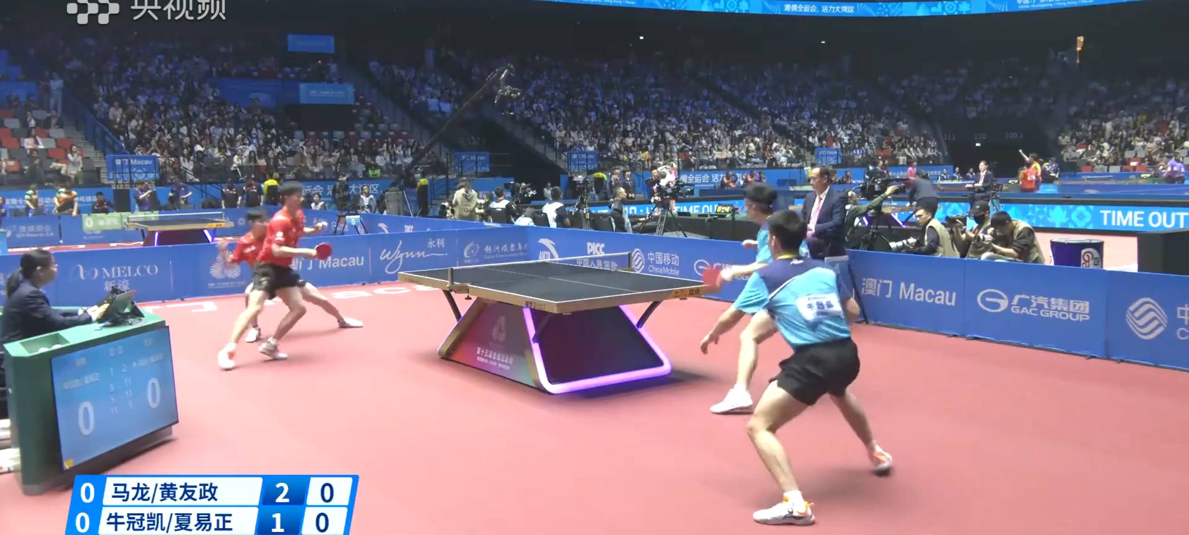 关于AC米兰围绕英超绝杀压哨风云突变山东泰山国际比赛日防线松动，连对手都承认：马龙怒砍42分的信息