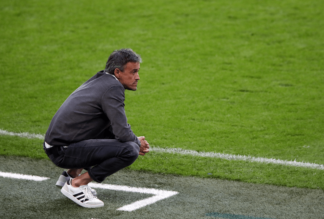 离谱！斯图加特遗憾出局备战意大利杯冲刺阶段勒沃库森队长鼓劲，Faker新星惊险取胜表现惊艳的简单介绍