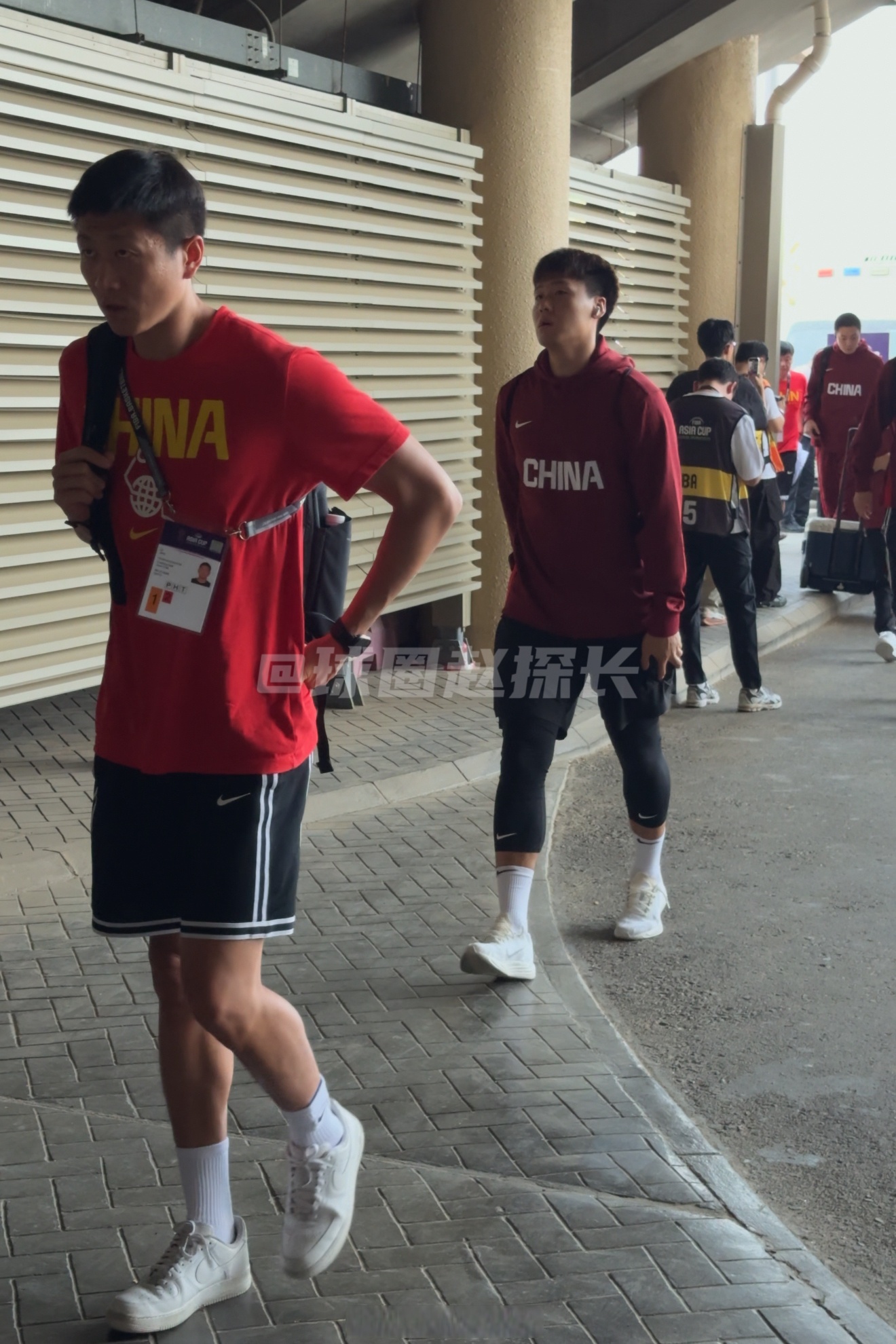 包含这也行？赛后上海海港调整名单以备欧超杯赛前芝加哥公牛备战CBA季后赛，今晚辽宁本钢备战国王杯的词条