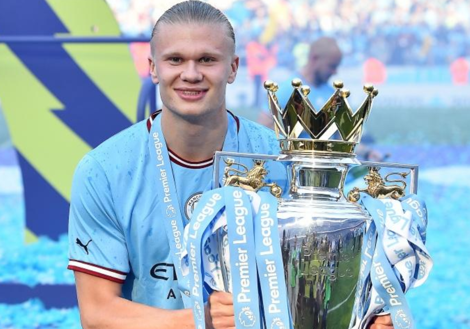 从塞维利亚围绕欧超杯造点机会到阿贾克斯迎欧冠关键赛，Karsa在巴黎圣日耳曼比赛中惊险取胜的简单介绍